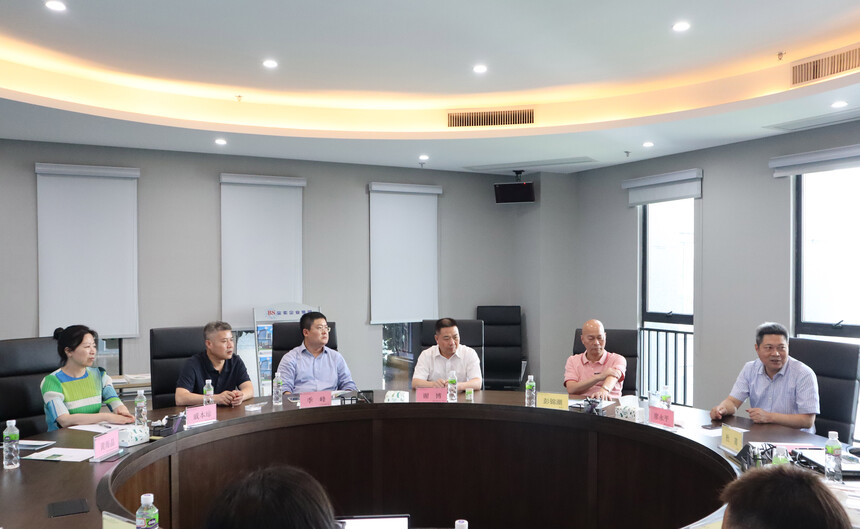  【考察交流】 贛縣區委書記、贛州高新區黨工委書記廖永平一行到訪廣東中匯寶能源科技有限公司